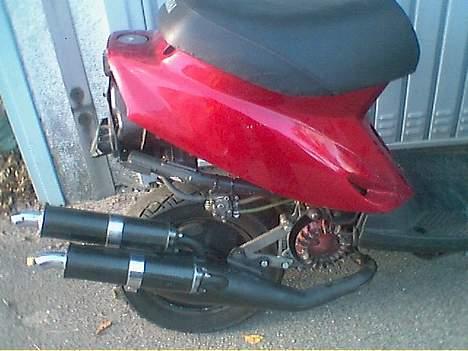 Yamaha Jog Til Salg billede 2