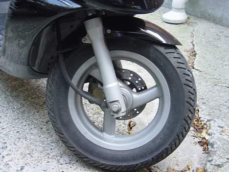 Aprilia Sonic  Til Salg ! - Bare Std. fælge, bliver snart malet... billede 2