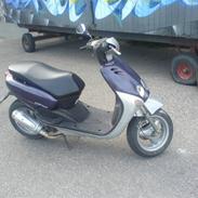 Yamaha neos  SOLGT