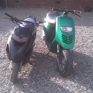 Piaggio thypoon