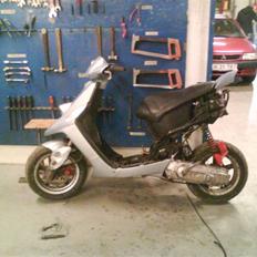 Yamaha bws spy solgt