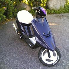 Yamaha Jog Artistic spec AC