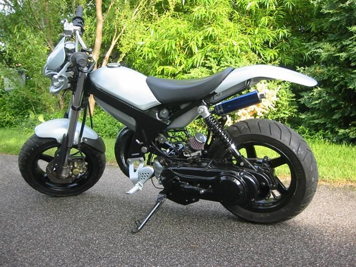 Suzuki Street Magic  ( SOLGT ) billede 4