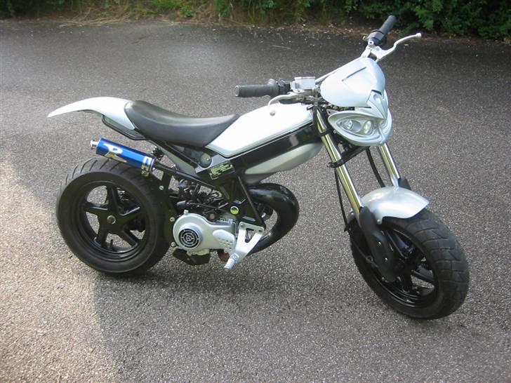 Suzuki Street Magic  ( SOLGT ) billede 9