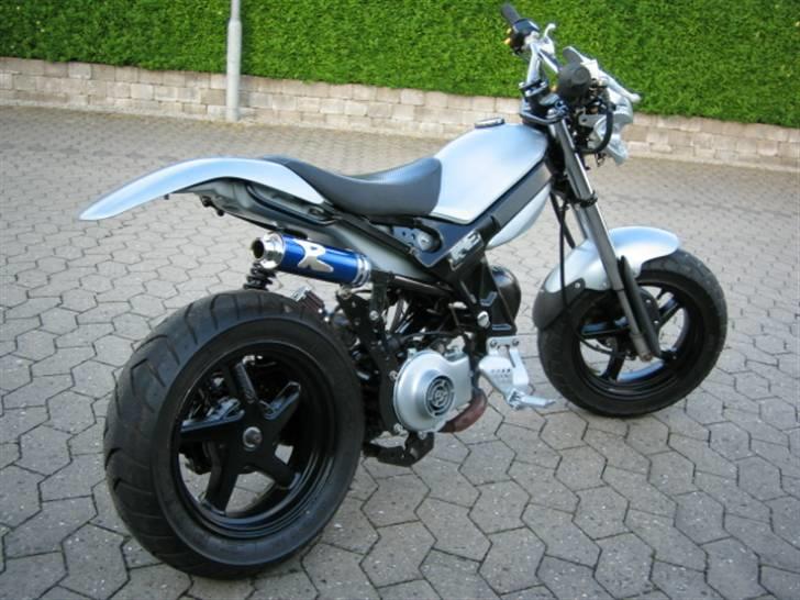 Suzuki Street Magic  ( SOLGT ) billede 10