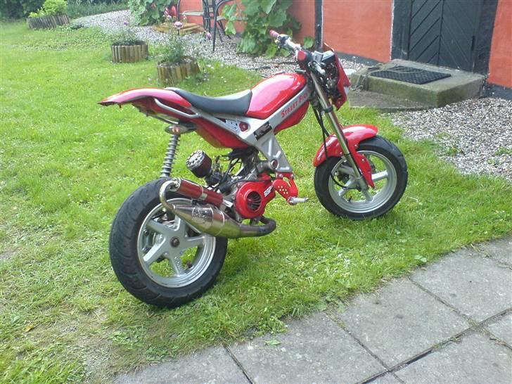 Suzuki Street Magic SOLGT billede 2