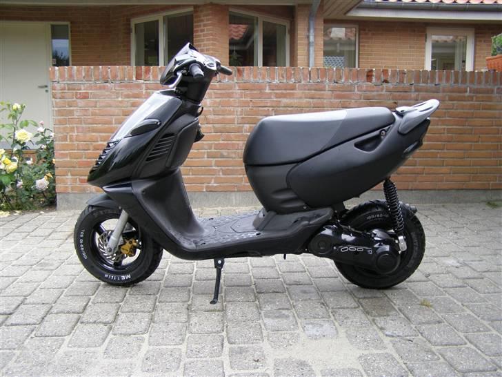 Aprilia Sonic SBK billede 1