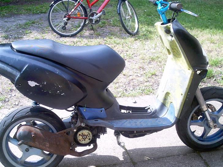 Aprilia Rally/Aerox LC DD stjålet billede 1