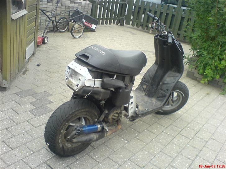 Piaggio typhoon byttet til neos billede 3