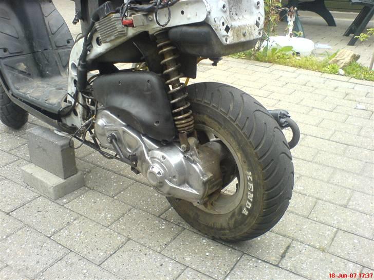 Piaggio typhoon byttet til neos billede 6