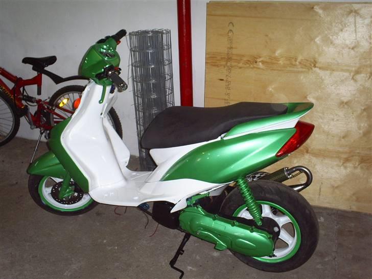 Yamaha Jog R (Efter) SOLGT(9000) billede 1