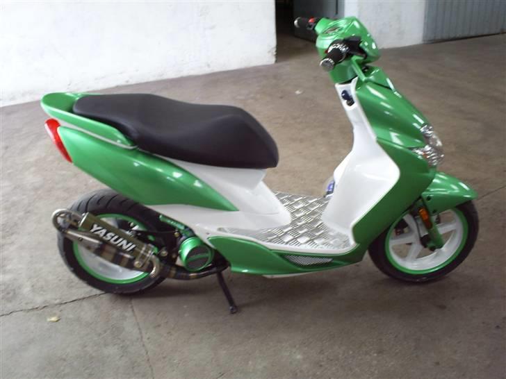 Yamaha Jog R (Efter) SOLGT(9000) billede 2