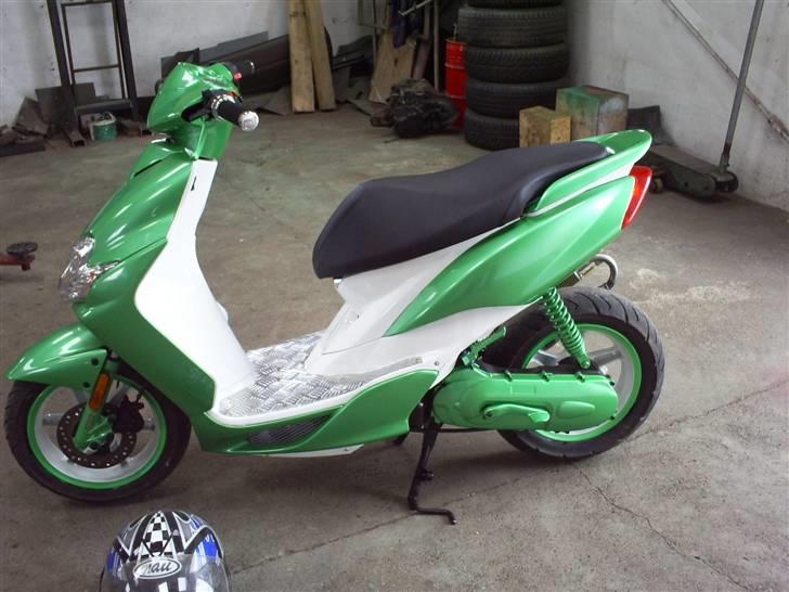 Yamaha Jog R (Efter) SOLGT(9000) billede 5