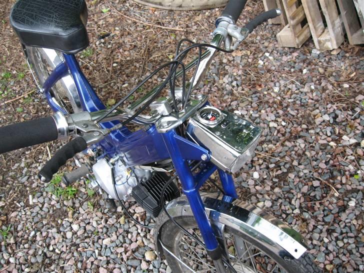 Puch Maxi Solgt - Oppefra billede 5