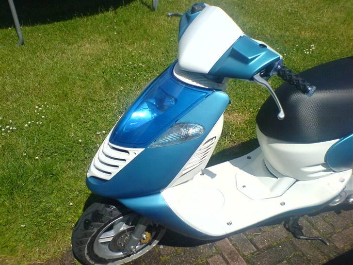 Aprilia SONIC  - sådan som den ser ud nu :D billede 6