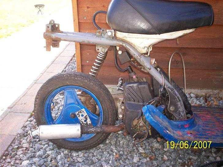 Yamaha passoa //motor på pocket^ - ikk mig der har lavet den udst :D billede 1