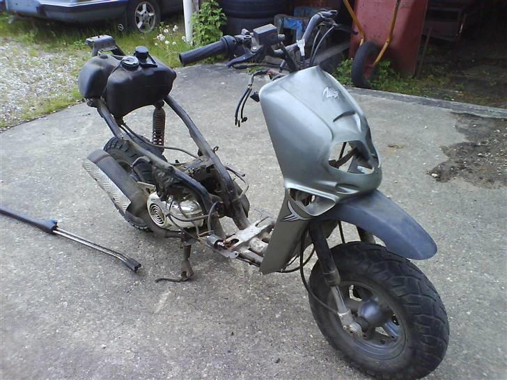 Aprilia Rally AC "Projekt" - Da den blev vasket :P billede 5