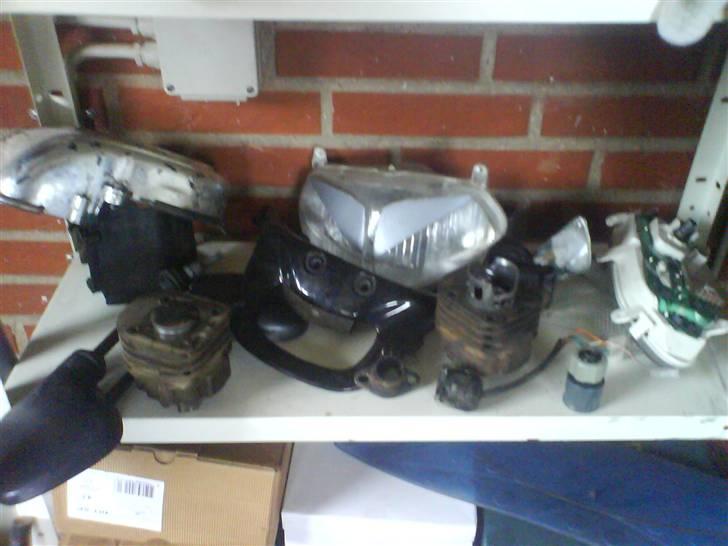 Aprilia Rally AC "Projekt" - Dele og gamle cylinder :P billede 8