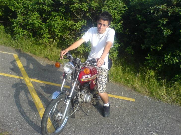 Suzuki Samurai DM50 SOLGT - Mig & svinet  billede 4