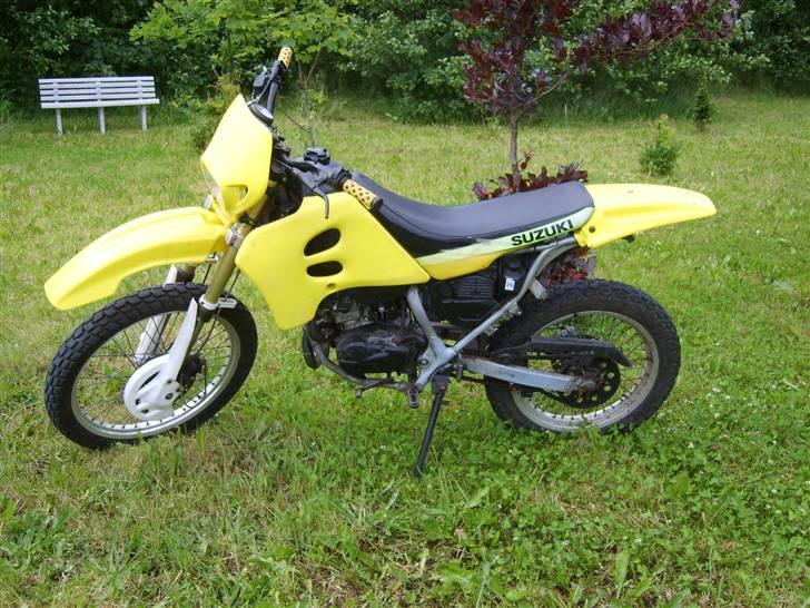 Suzuki Rmx  //SOLGT// billede 4