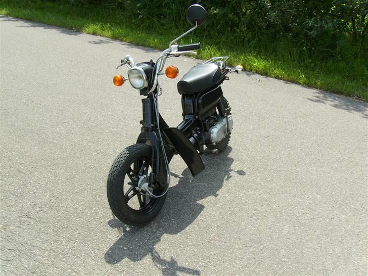 Suzuki FZ50 billede 2