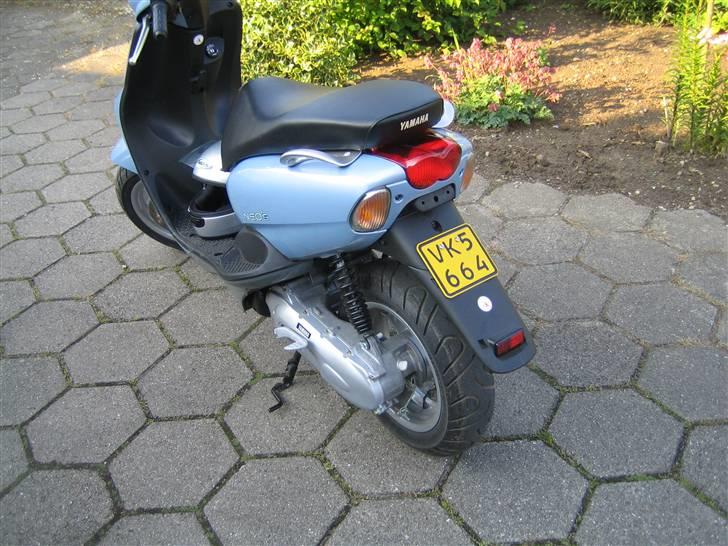 Yamaha Neos - SOLGT - Det nederen med den nummerplade, men hva faen det går nok. billede 2