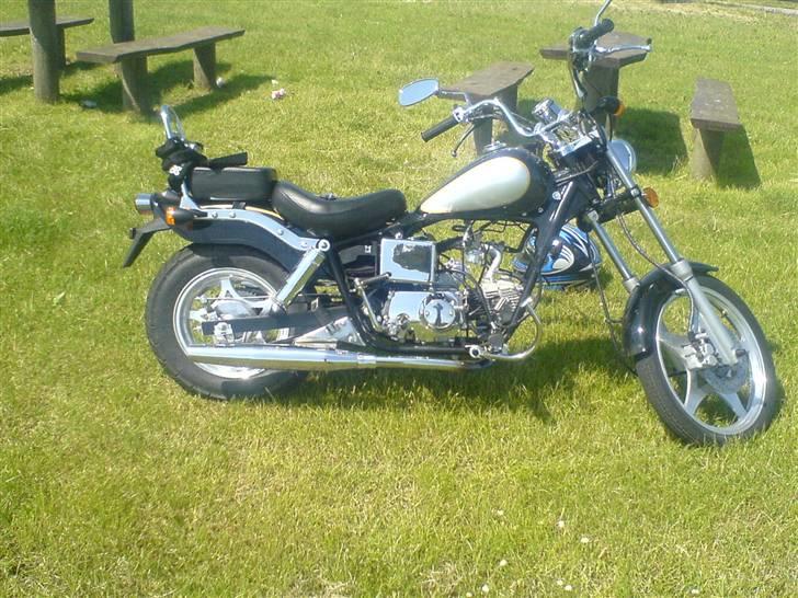 Kinroad chopper  - "Således ser hun ud.... Således kører hun..." billede 11