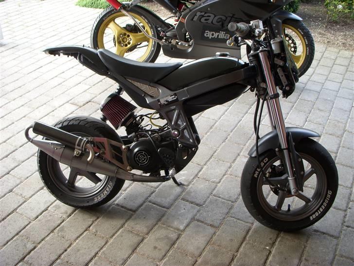 Suzuki  Street Magic Solgt billede 1