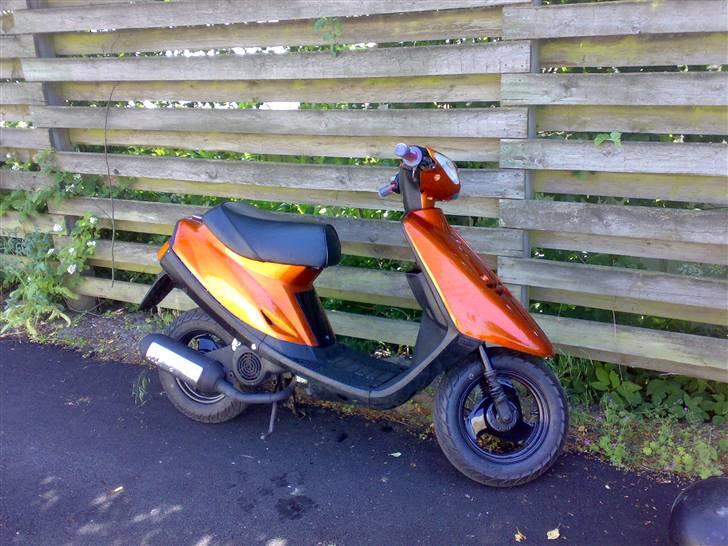 Yamaha Jog FS *SOLGT* SAVNER DEN billede 1