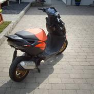 Aprilia Sonic  • SOLGT • /: