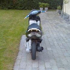 Aprilia Sonic ## SOLGT ##