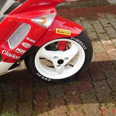 Peugeot speedfight 2 307 wrc