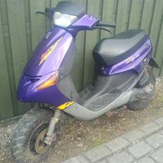 Peugeot buxy [ SOLGT ]