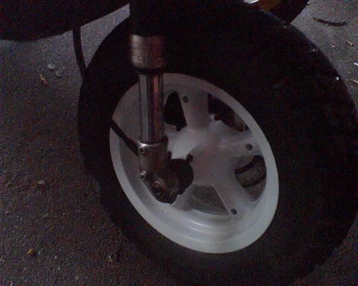 Aprilia rally solgt billede 7