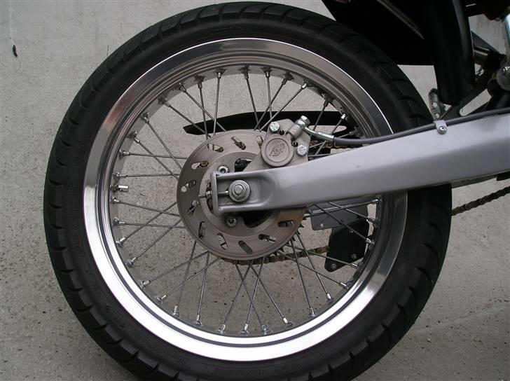 Gilera Smt solgt for 17000 - Man får næsten ondt i øjene;) billede 9