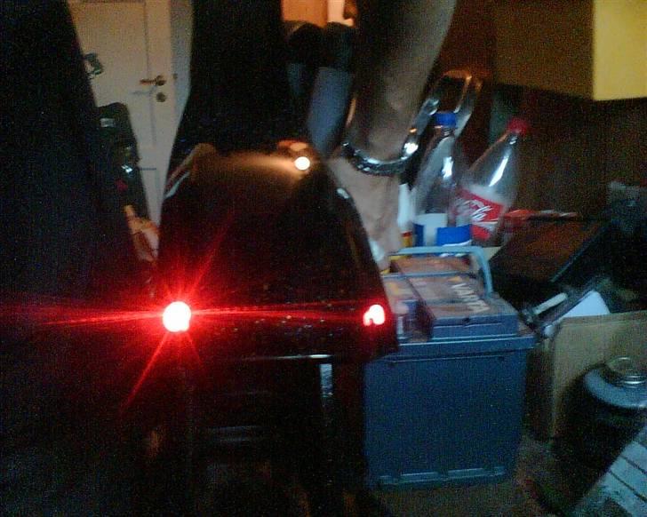 Vespa ciao o~o...... - 2 dioder så er det ikke nødvendig med baglygte :-) billede 6