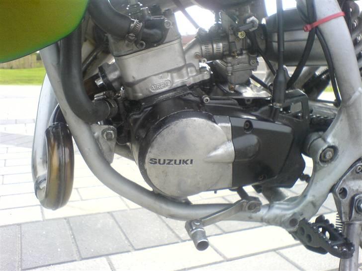 Suzuki RMX (SOLGT) billede 2