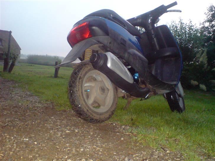 Piaggio Zip Sport 70 ccm - Havde lige været ude og køre lidt rally, så den er lidt beskidt ;) billede 15