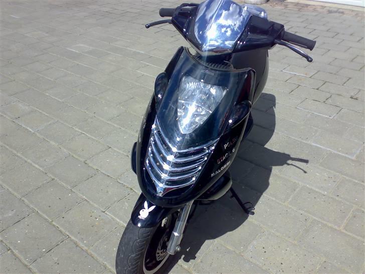 Aprilia Sonic  SOLGT billede 4