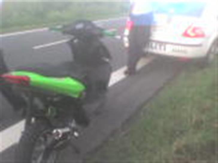 Piaggio nrg power (TIL SALG) - da politiet fangede mig og christian :`( billede 11