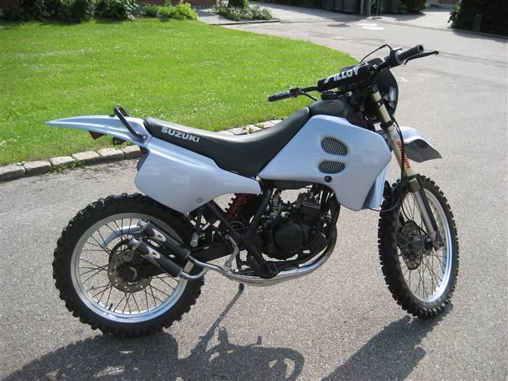 Suzuki RMX"ICE BLUE" SOLGT billede 3