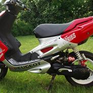 Peugeot Speedfight 2 SOLGT!