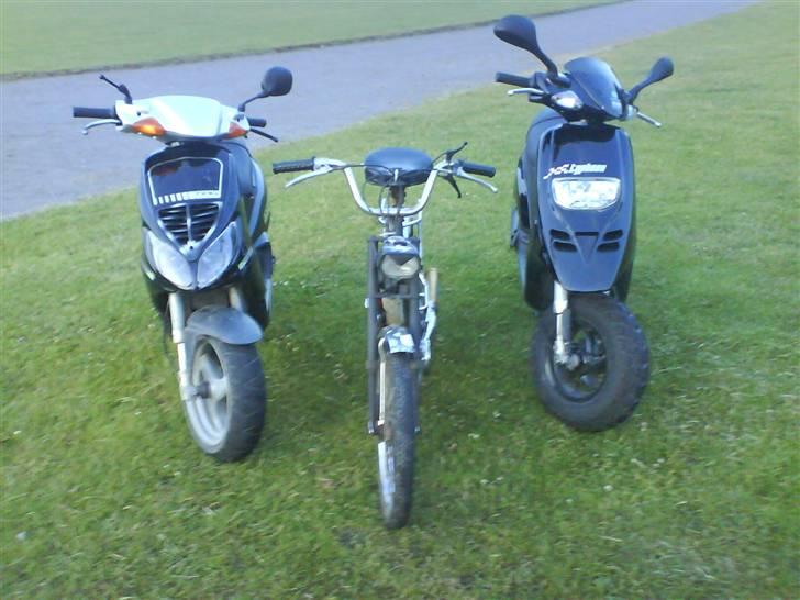 Puch Maxi P (SOLGT) - Martins Piaggio NRG, Min Puch, Min brors Piaggio Typhoon. :] billede 16