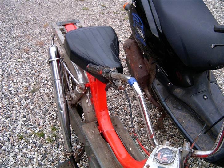 Vespa bravo  solgt billede 9