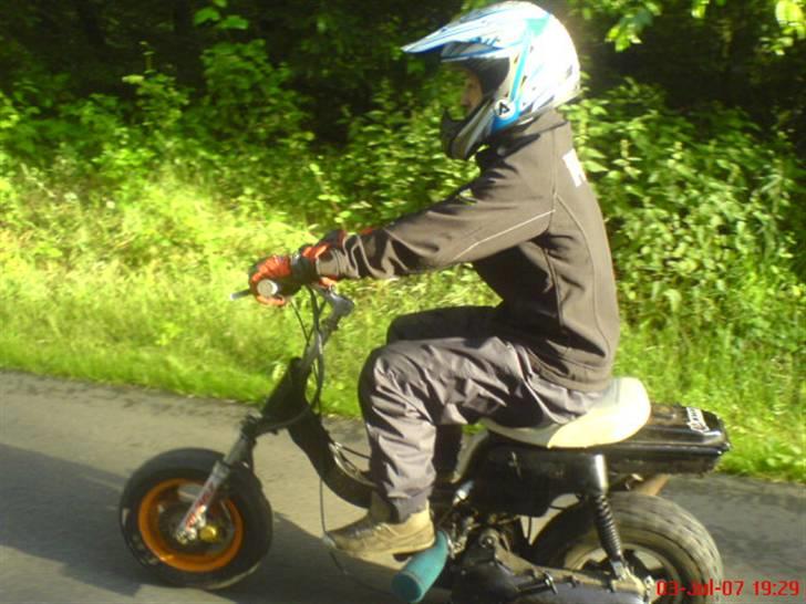 Aprilia fzèr Raketten. billede 5