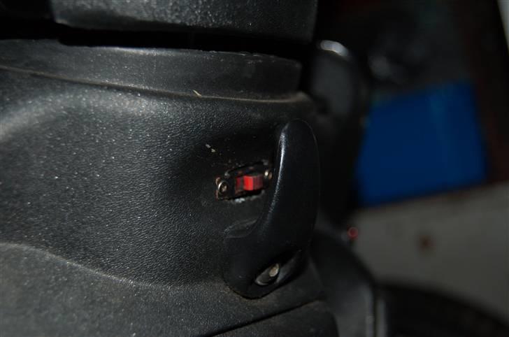 Aprilia Sonic--{The Blue Light}-- - Knappen til alle Neon rørerne. Smart hva´ xb billede 11