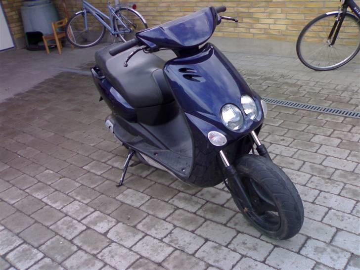 Yamaha neos TIL SALG - Sådan som den var da jeg fik den :) billede 9
