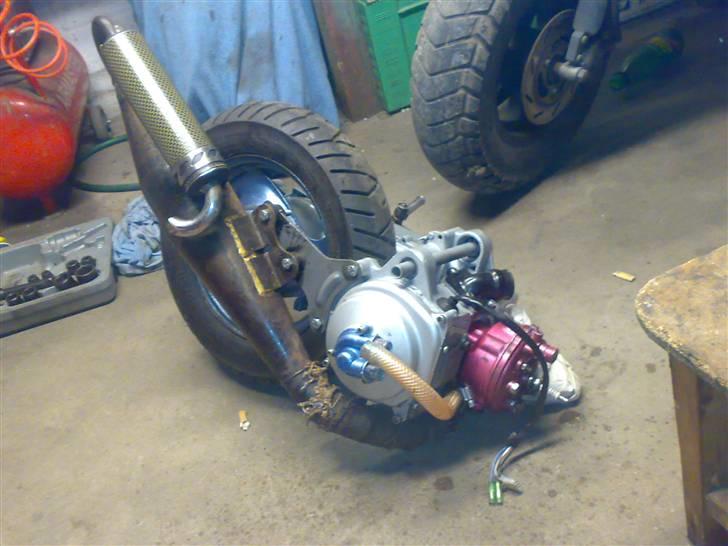 Yamaha jog lc byttet med stalker - efter den blev samlet.. billede 8