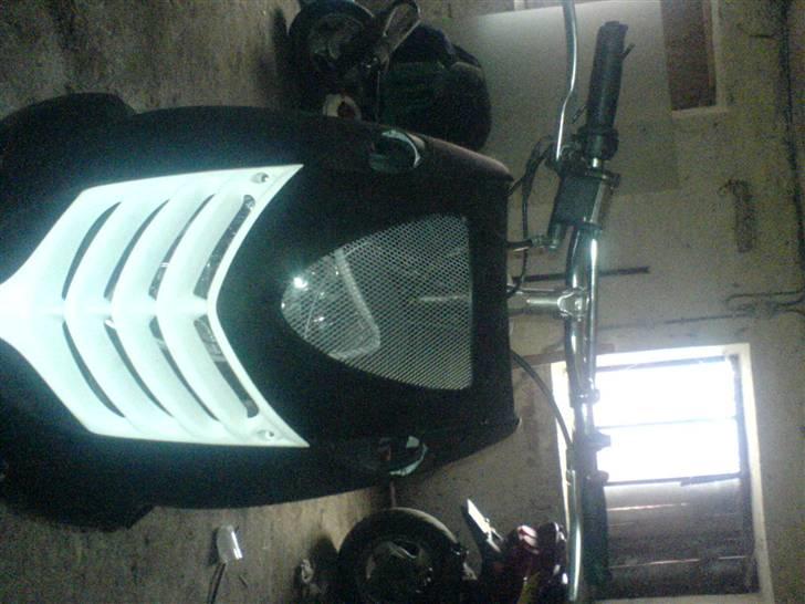 Aprilia sonic gp *byttet til jog* billede 4