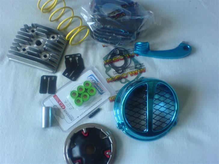 Suzuki Estilete(SOLGT) billede 4